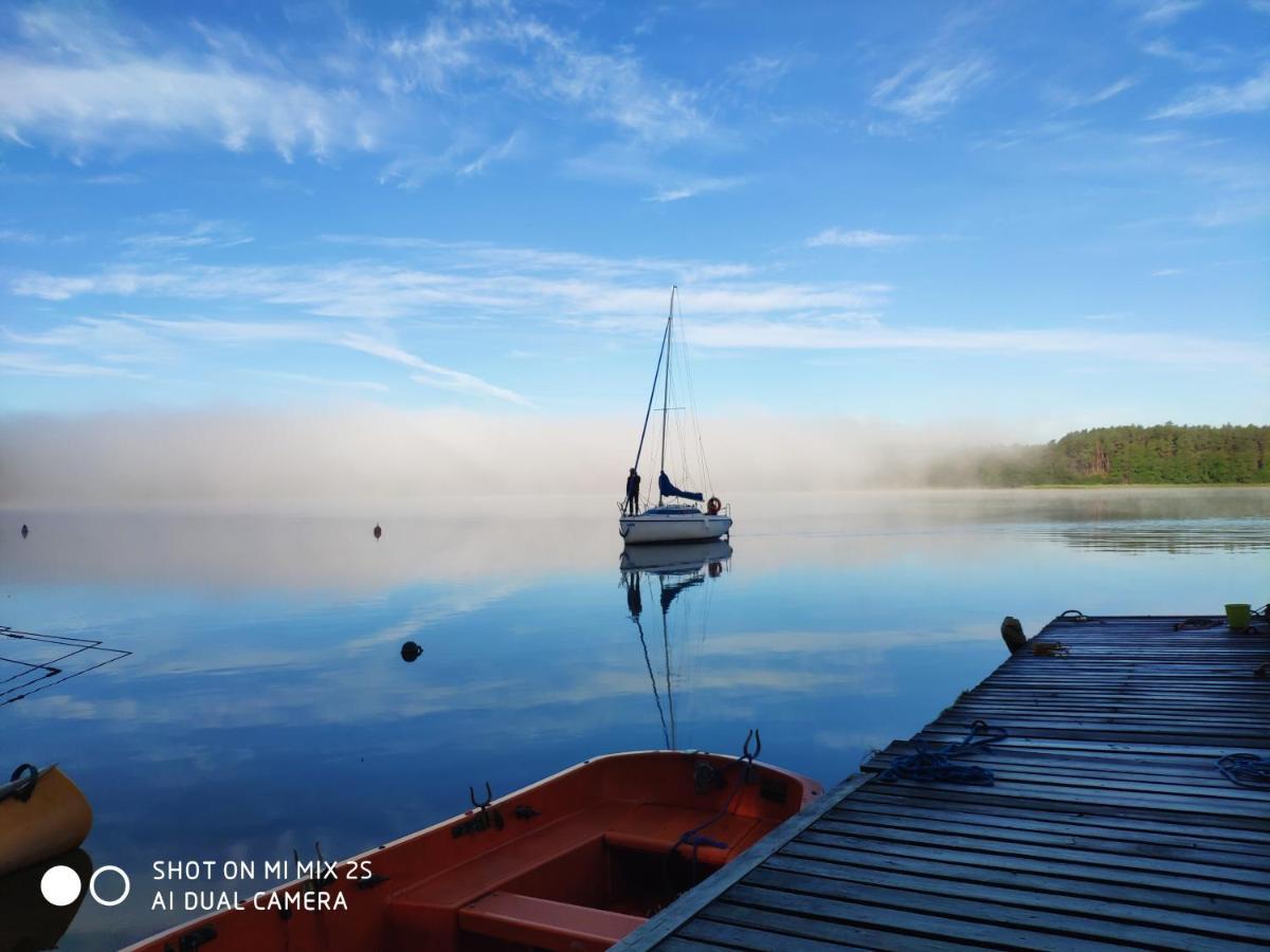 Sloneczny Domek Borsk Nr 2 I 15 - Nad Samym Jeziorem W Pierwszej Linii Buitenkant foto