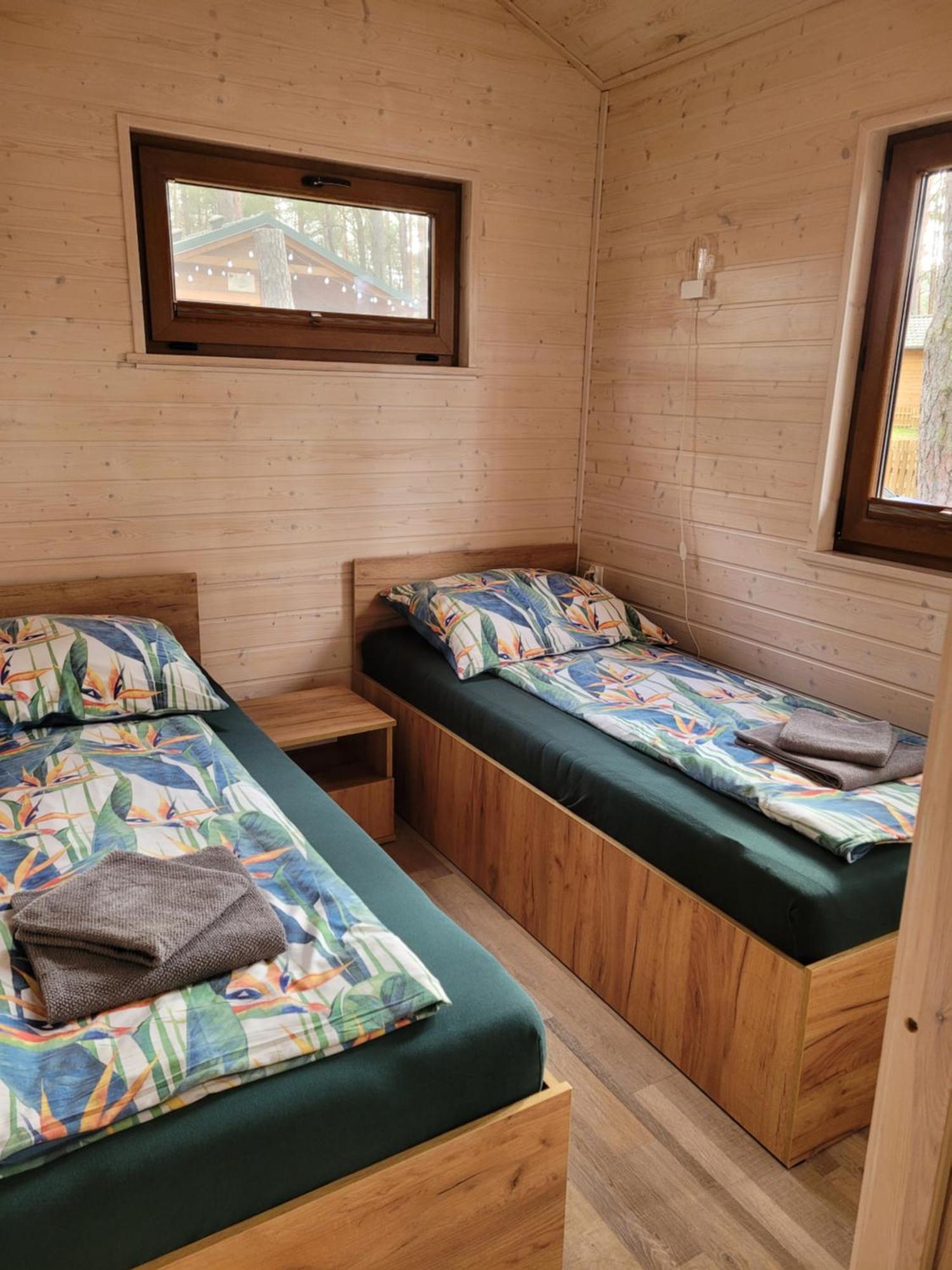 Sloneczny Domek Borsk Nr 2 I 15 - Nad Samym Jeziorem W Pierwszej Linii Kamer foto